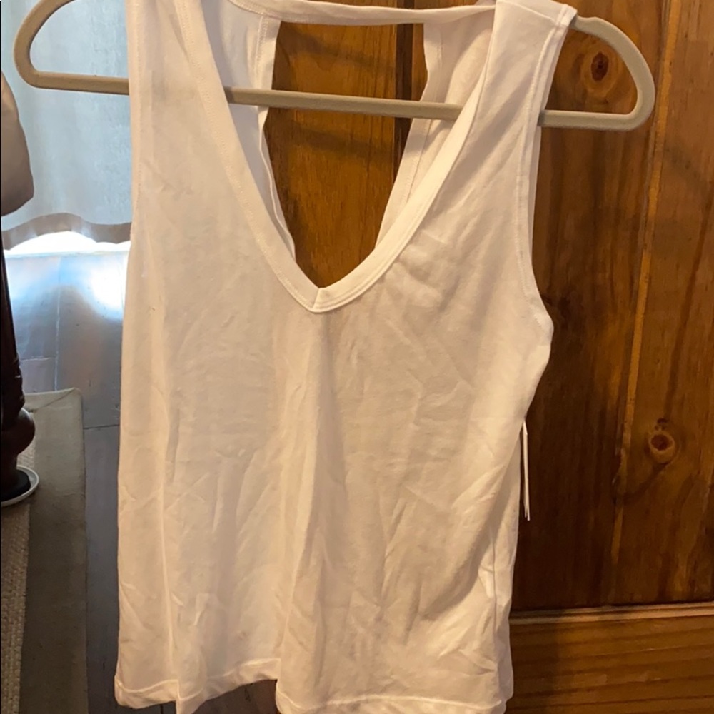 Beyond yoga NWT